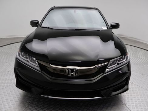 Used 2017 Honda Accord EX-L image 5
