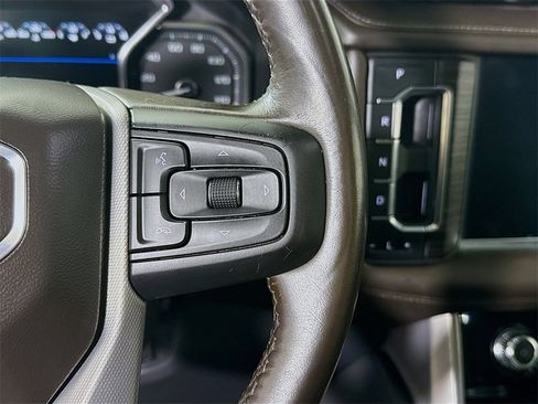 Used 2021 GMC Yukon Denali image 24
