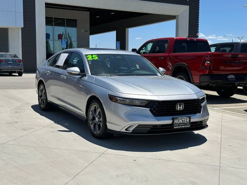 Used 2025 Honda Accord EX-L image 10