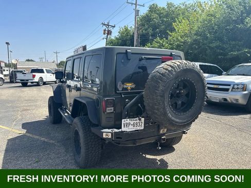 Used 2015 Jeep Wrangler Unlimited Sahara w/ Connectivity Group AWD/4WD image 4