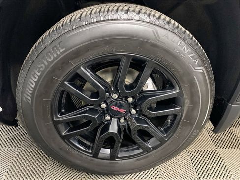 Used 2022 GMC Sierra 1500 Elevation image 10