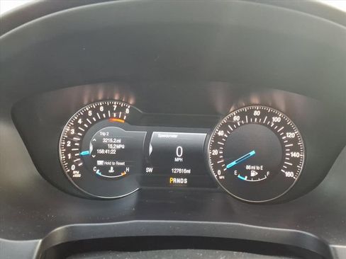 Used 2017 Ford Explorer Platinum image 28