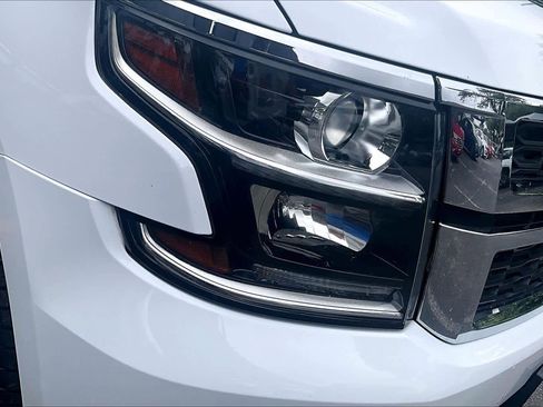 Used 2019 Chevrolet Tahoe LT w/ Texas Edition Package AWD/4WD image 28