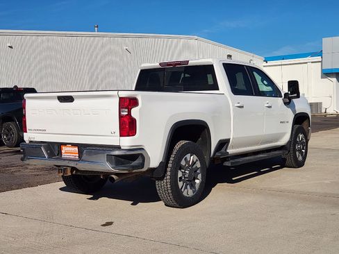 Used 2023 Chevrolet Silverado 2500 LT w/ Convenience Package AWD/4WD image 7