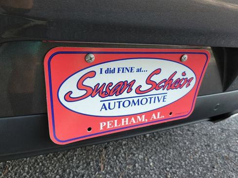 Used 2023 Dodge Challenger GT image 31