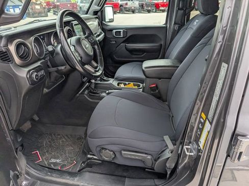 Used 2021 Jeep Wrangler Unlimited Sport AWD/4WD image 2