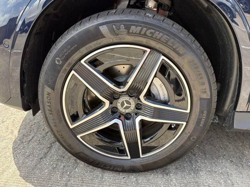 Used 2024 Mercedes-Benz GLC 300 4MATIC image 10