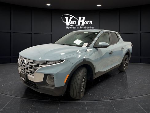 Used 2024 Hyundai Santa Cruz SEL AWD/4WD image 3