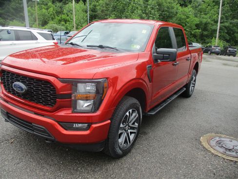 Certified 2023 Ford F150 XL w/ STX Appearance Package AWD/4WD image 8