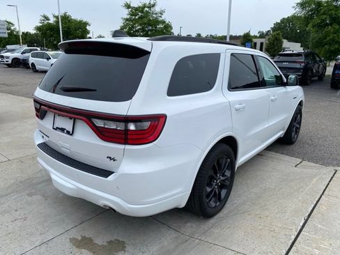 Used 2025 Dodge Durango R/T w/ Blacktop Package AWD/4WD image 3