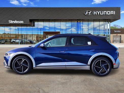 New 2026 Hyundai Ioniq 5 Limited AWD/4WD image 2