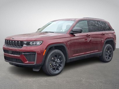 New 2026 Jeep Grand Cherokee Altitude