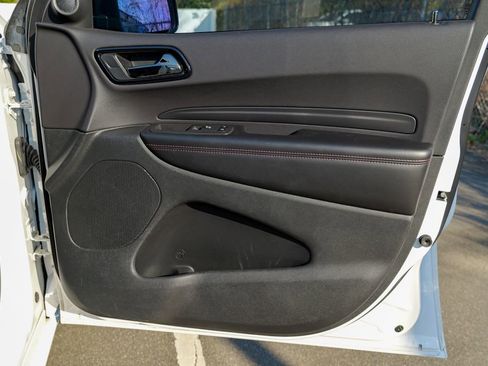 Used 2022 Dodge Durango R/T w/ Blacktop Package image 36