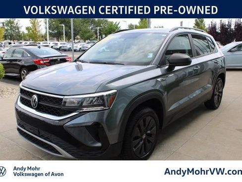 Used 2022 Volkswagen Taos S FWD image 3