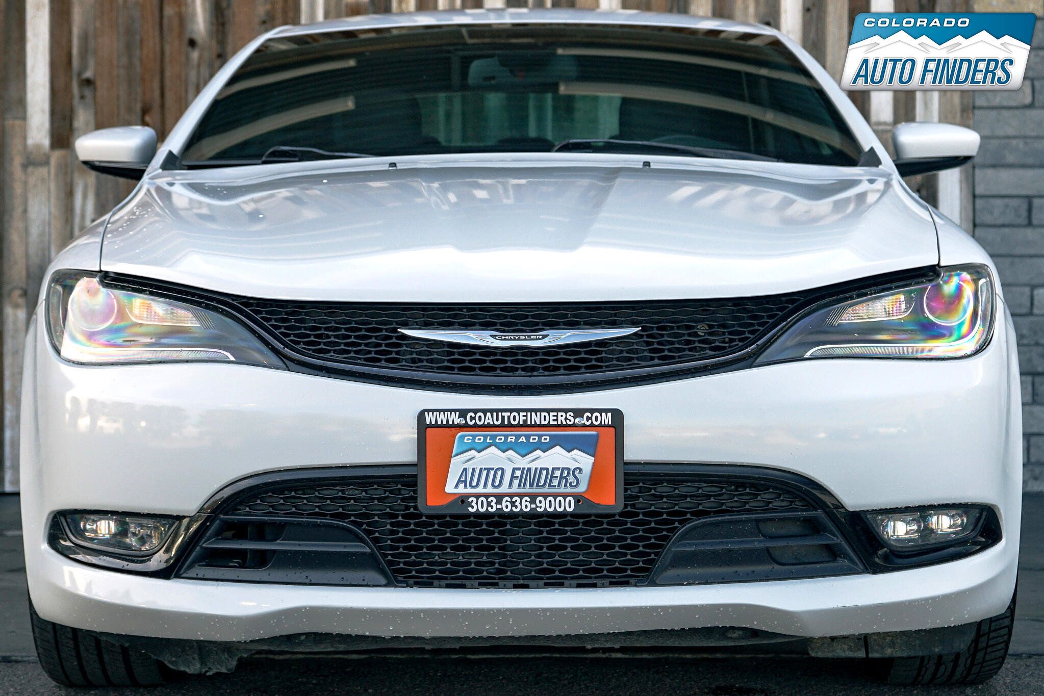 Used 2015 Chrysler 200 S w/ Navigation & Sound Group I AWD/4WD image 5