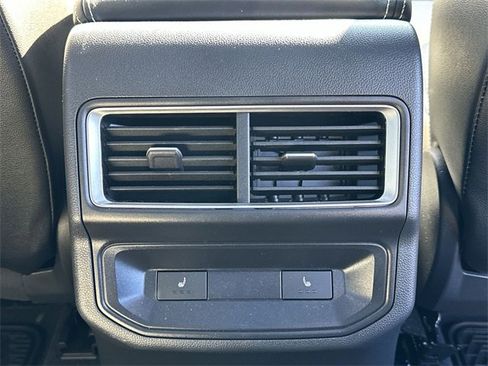 Used 2024 Volkswagen Atlas Cross Sport SEL Premium R-Line image 30