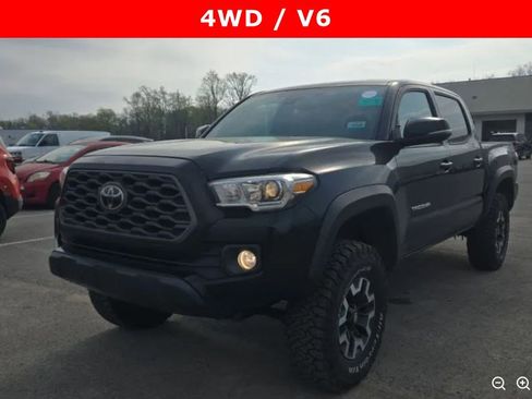 Used 2020 Toyota Tacoma TRD Off-Road w/ Technology Package AWD/4WD image 1