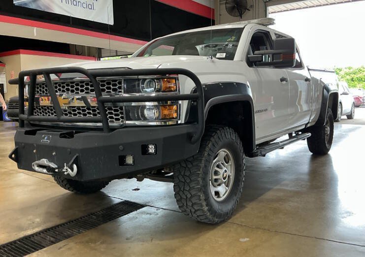 Used 2019 Chevrolet Silverado 2500 W/T AWD/4WD image 1