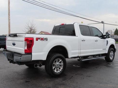 Used 2018 Ford F250 XLT w/ XLT Premium Package image 6