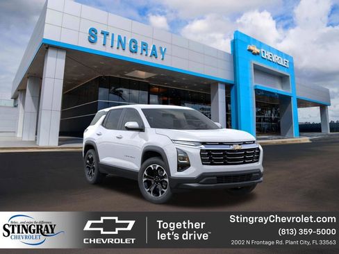 New 2026 Chevrolet Equinox LT w/ Safety and Technology Package FWD image 1