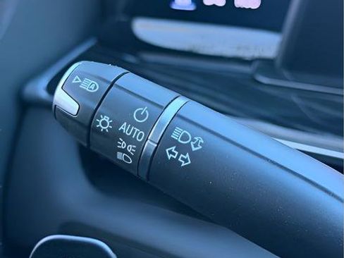 Used 2024 Cadillac Escalade Sport w/ LPO, ONYX Package image 8