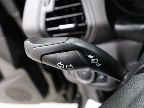 Used 2017 Ford Escape SE image 34