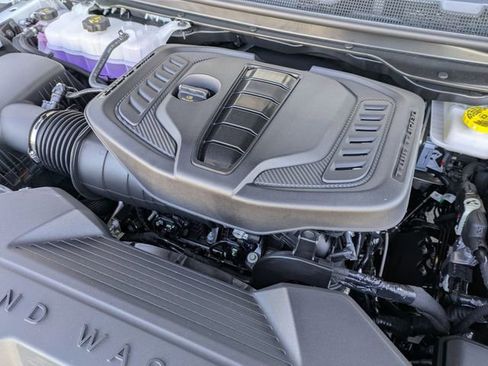 New 2026 Jeep Grand Wagoneer Summit image 31