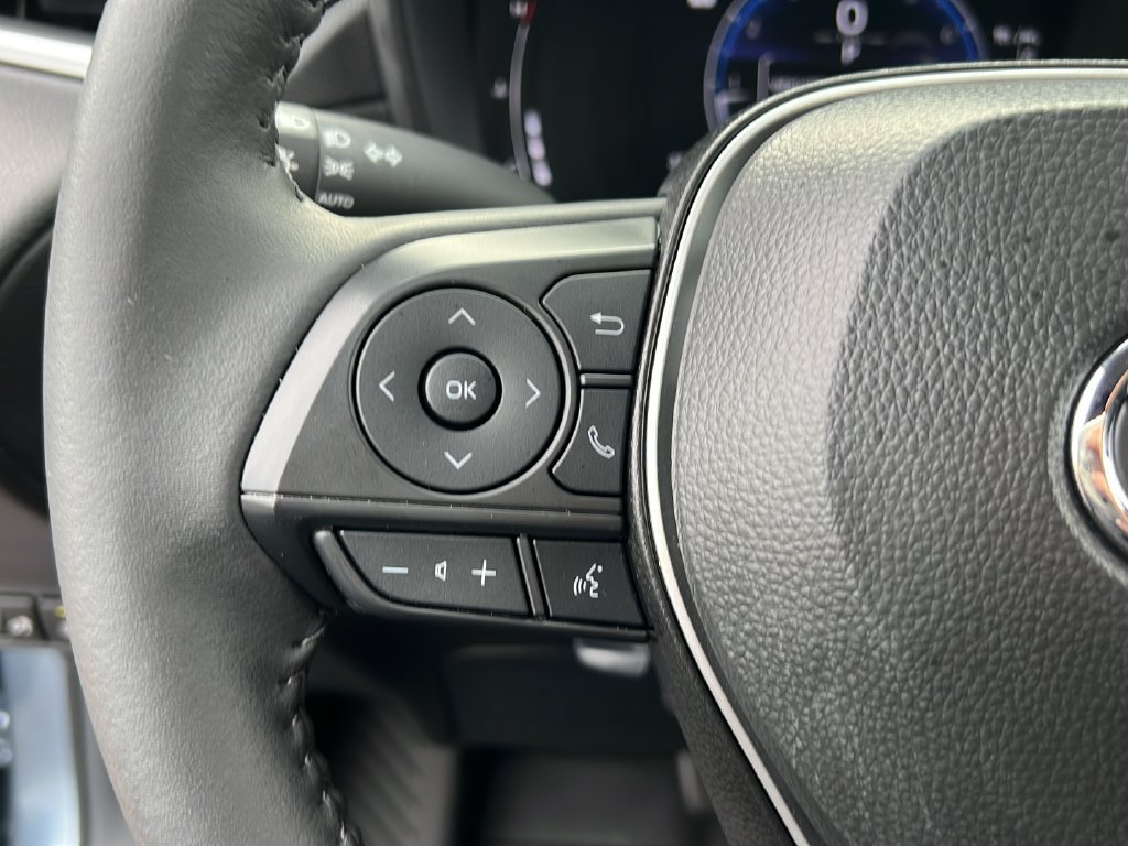 Certified 2026 Toyota Corolla Cross LE FWD image 21