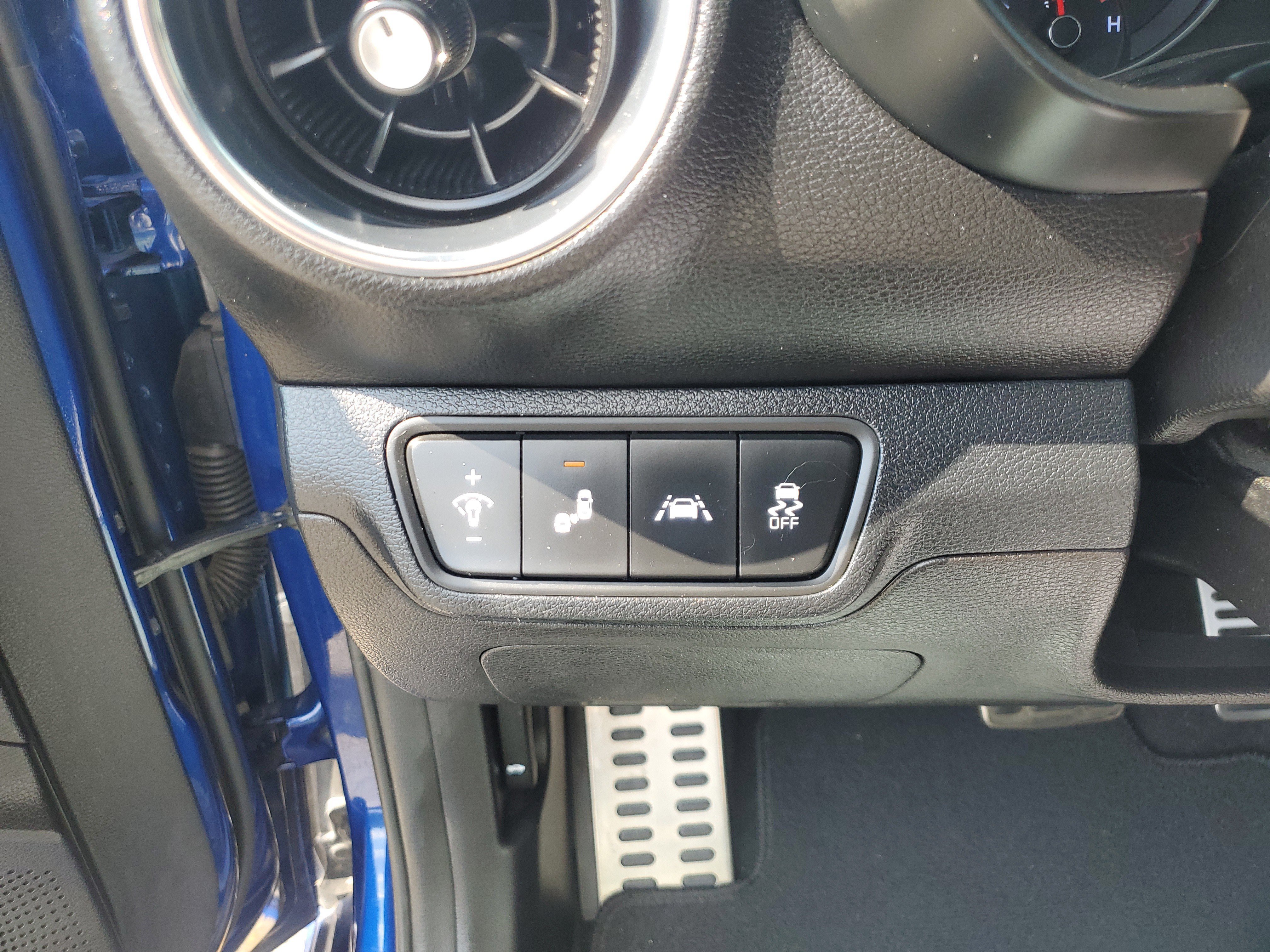 Used 2021 Kia Forte GT-Line w/ GT-Line Premium Package FWD image 28