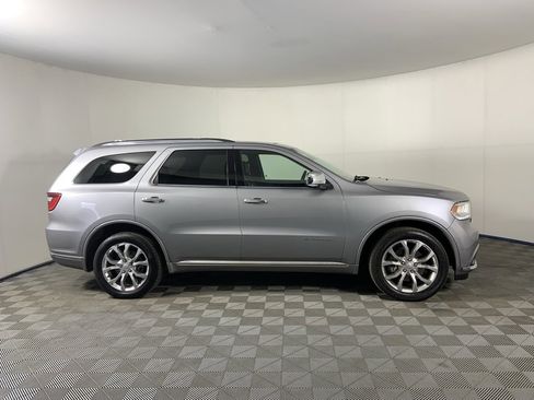 Used 2018 Dodge Durango Citadel w/ Technology Group image 2