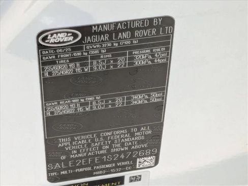 New 2025 Land Rover Defender 110 X-Dynamic SE image 19