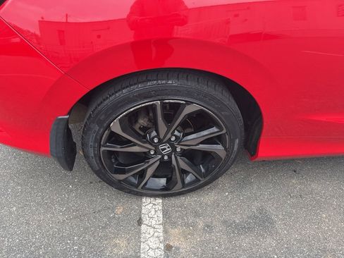 Used 2019 Honda Civic Sport image 10