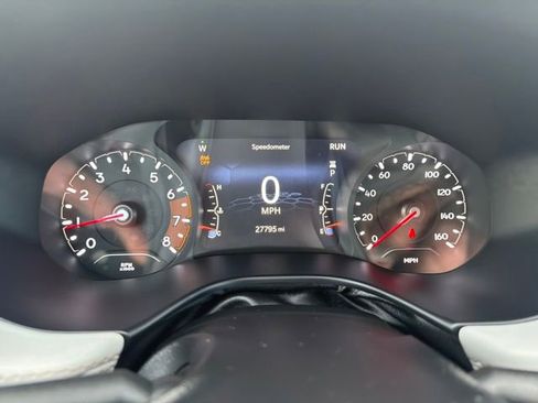 Used 2022 Jeep Compass Limited image 16