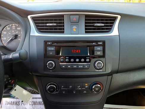 Used 2017 Nissan Sentra S image 14