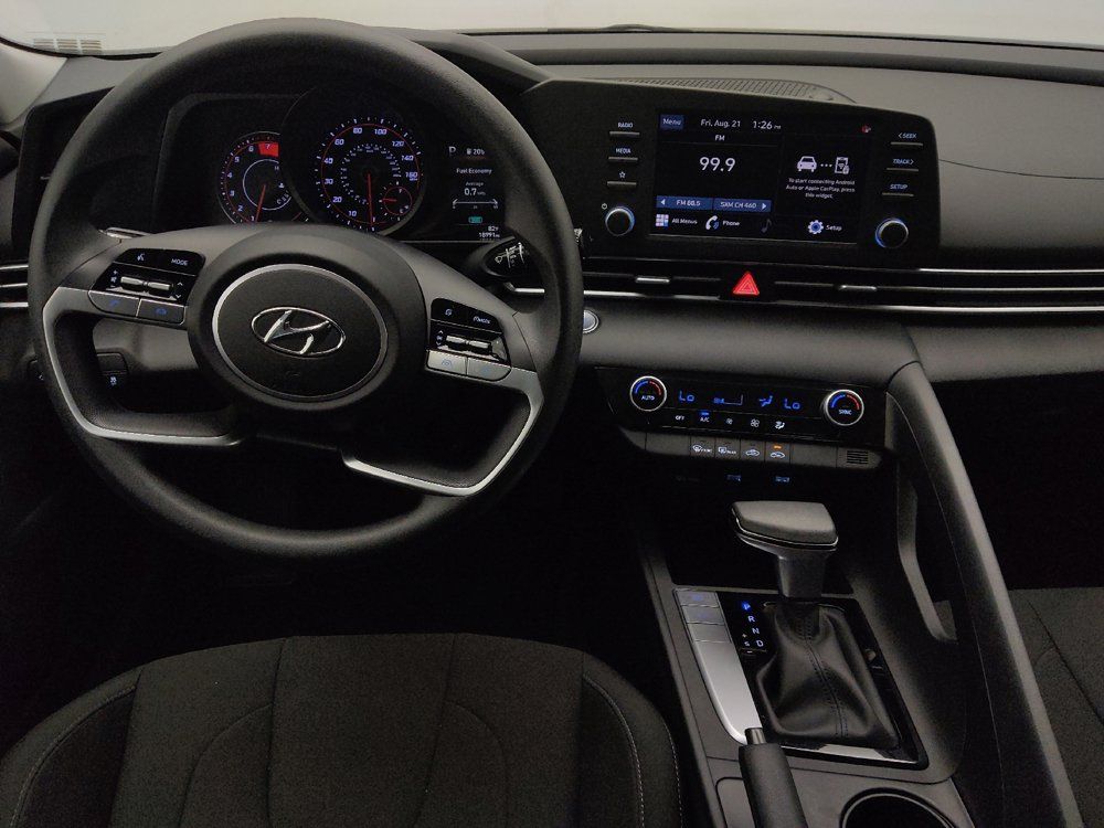 Used 2023 Hyundai Elantra SEL FWD image 22