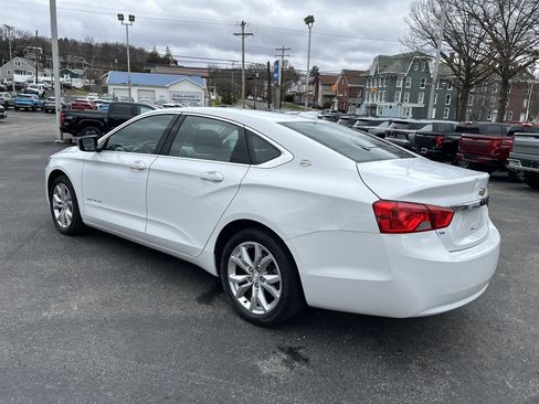 Used 2018 Chevrolet Impala LT image 22