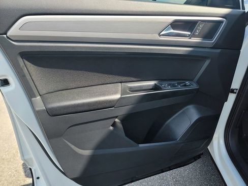 Used 2018 Volkswagen Atlas S image 8