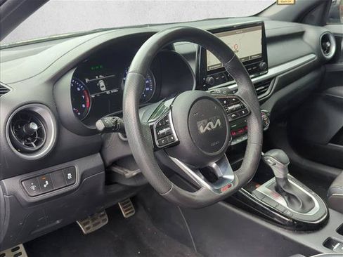 Used 2024 Kia Forte GT-Line FWD image 9