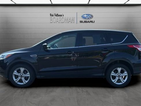 Used 2016 Ford Escape SE FWD image 9