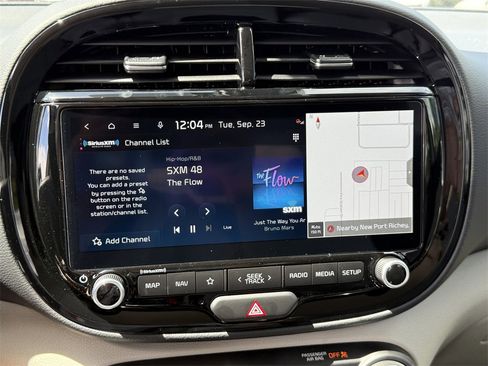 New 2025 Kia Soul EX image 22