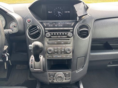 Used 2015 Honda Pilot Touring image 17