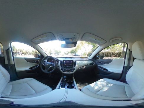 Used 2024 Chevrolet Malibu LT image 42