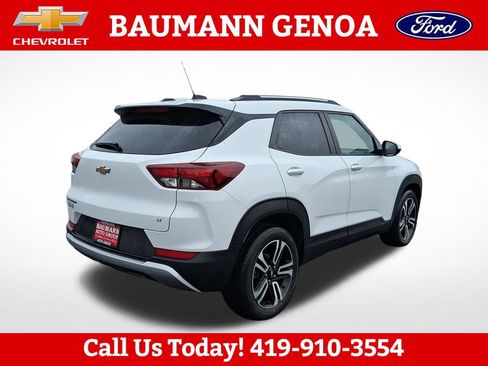 Used 2023 Chevrolet TrailBlazer LT FWD image 6