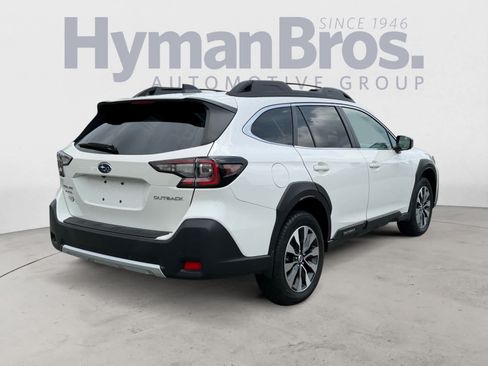 Certified 2024 Subaru Outback Limited AWD/4WD image 3