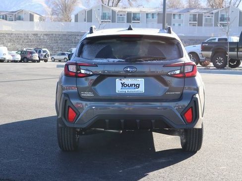 Certified 2025 Subaru Crosstrek 2.0i Premium image 4