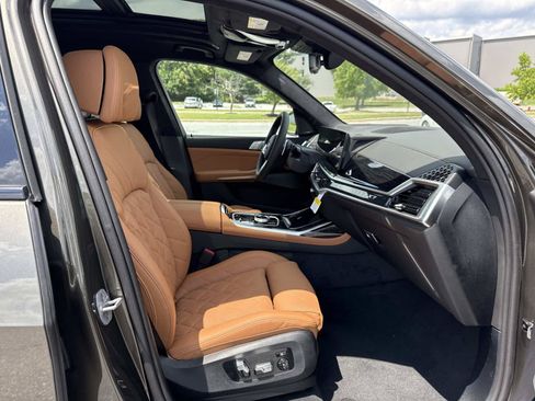 New 2027 BMW X7 xDrive40i w/ Executive Package AWD/4WD image 17