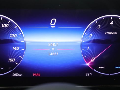 Certified 2024 Mercedes-Benz GLC 300 4MATIC image 11