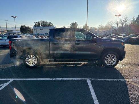 Used 2022 Chevrolet Silverado 1500 Custom image 7
