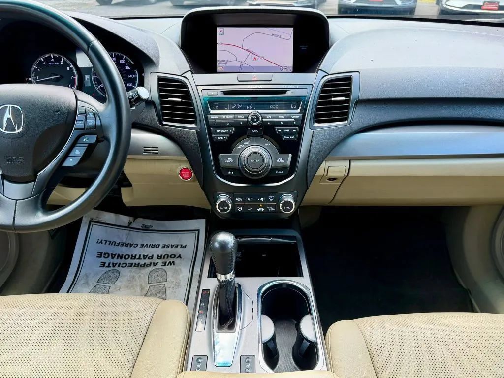 Used 2015 Acura RDX w/ Technology Package AWD/4WD image 22