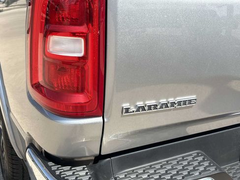 Used 2025 RAM 1500 Laramie AWD/4WD image 11